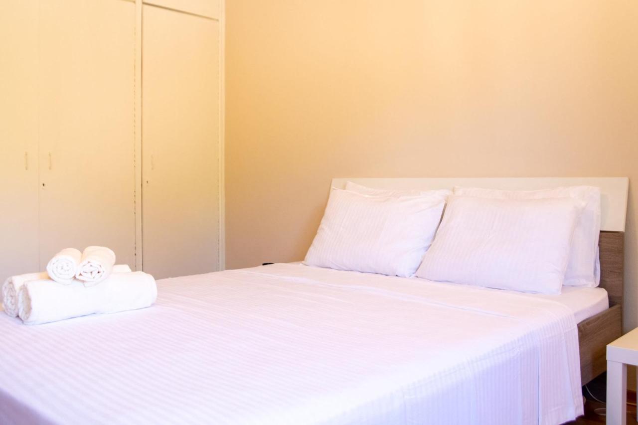 Lovely Flat Near Public Transportation In Измир Екстериор снимка